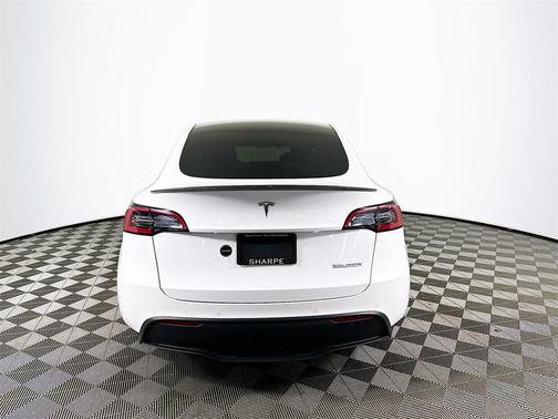 2022 Tesla Model Y Performance Dual Motor All-Wheel Drive