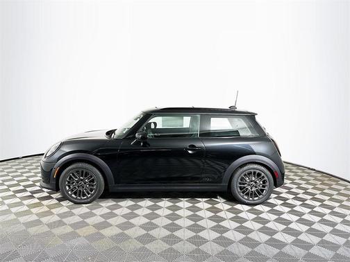 2025 MINI Hardtop Cooper