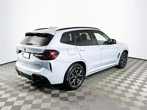 2024 BMW X3 M40i