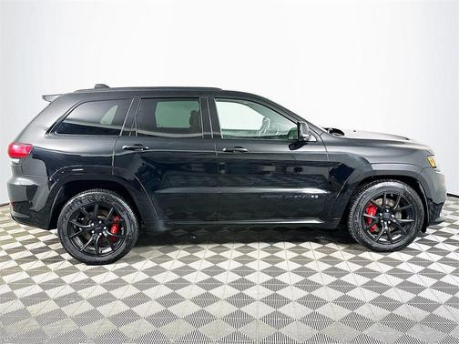 2020 Jeep Grand Cherokee SRT