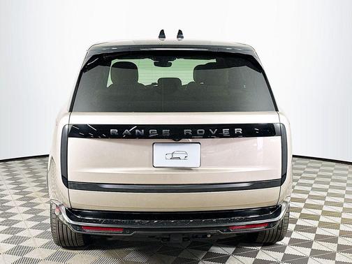 2024 Land Rover Range Rover P400 SE