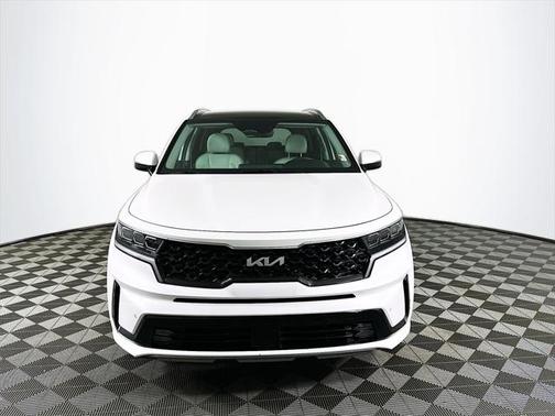 2022 Kia Sorento Plug-In Hybrid SX
