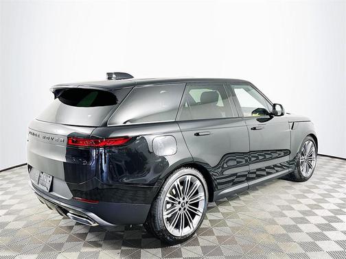 2025 Land Rover Range Rover Sport SE