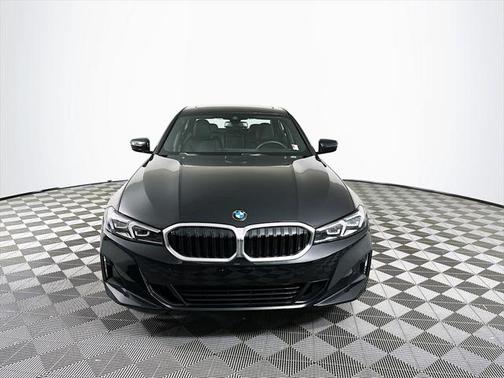2024 BMW 330 i xDrive