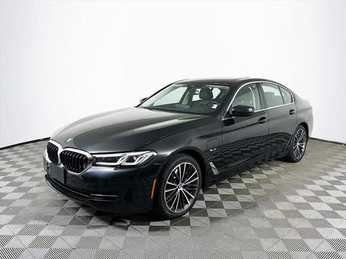 2022 BMW 530e Base