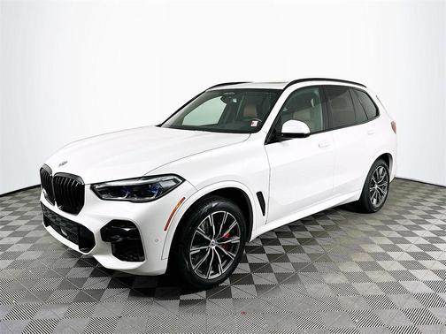 2023 BMW X5 M50i