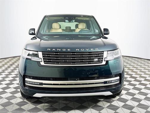2026 Land Rover Range Rover P400 SE
