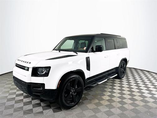 2023 Land Rover Defender 130 X-Dynamic SE