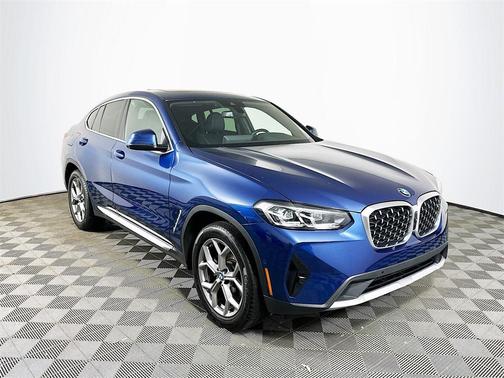 2024 BMW X4 xDrive30i