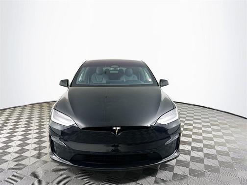 2022 Tesla Model X Plaid Tri Motor All-Wheel Drive