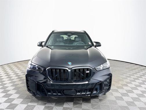 2025 BMW X5 M60i