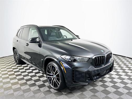 2025 BMW X5 M60i