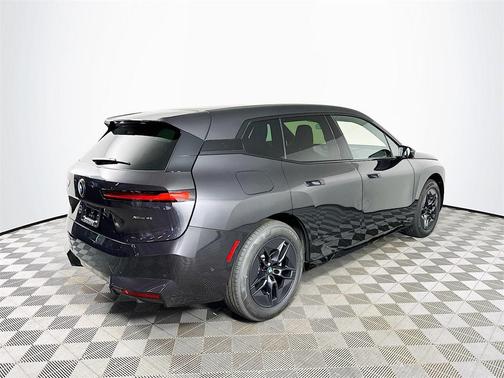 2026 BMW iX xDrive45