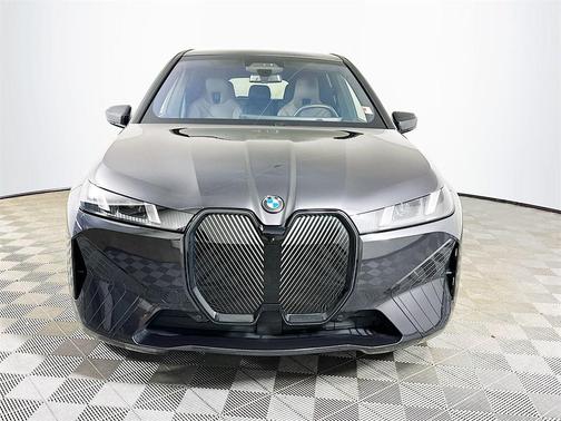 2026 BMW iX xDrive45
