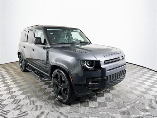 2025 Land Rover Defender 110 P400 X-Dynamic SE