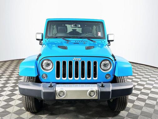 Chief Clearcoat 2017 Jeep Wrangler Unlimited Chief Edition 4x4