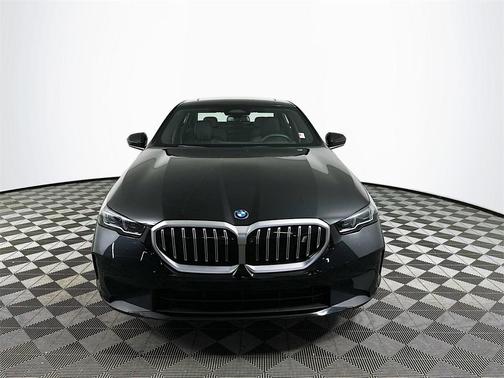 2024 BMW i5 eDrive40