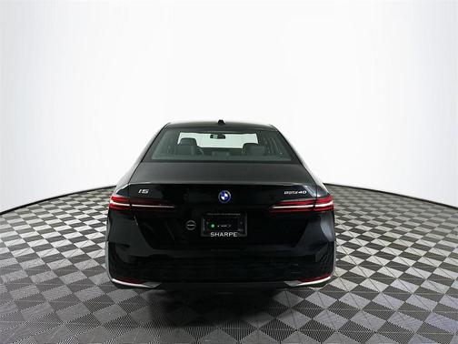 2024 BMW i5 eDrive40