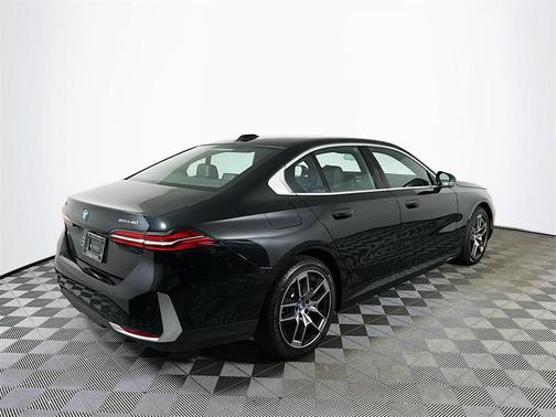 2024 BMW i5 eDrive40