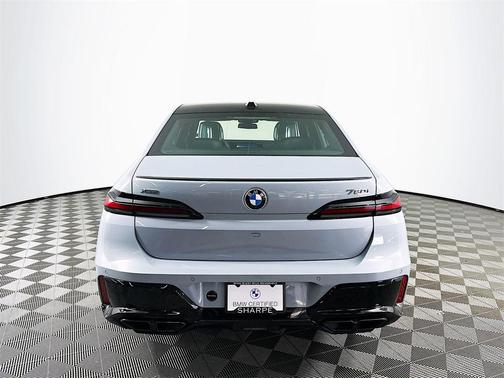 2023 BMW 760 i xDrive