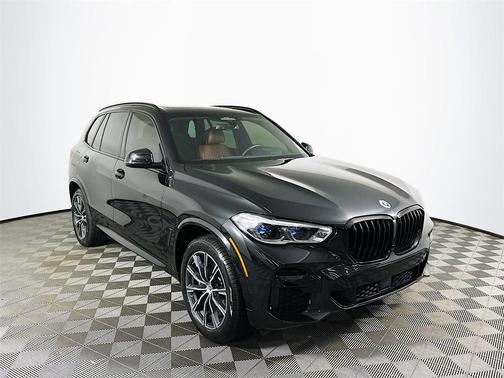 2023 BMW X5 M50i