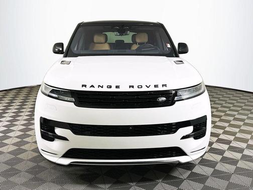 2023 Land Rover Range Rover Sport SE