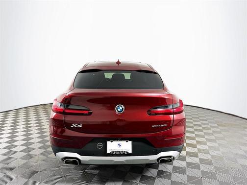 2025 BMW X4 xDrive30i