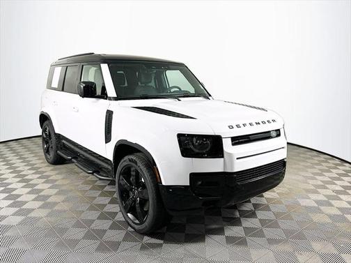 2025 Land Rover Defender 110 P400 X-Dynamic SE