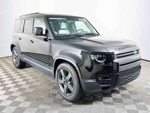 2026 Land Rover Defender P300 S