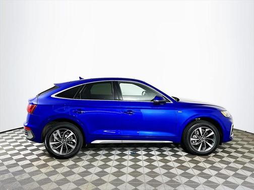 2022 Audi Q5 45 S line Premium Plus