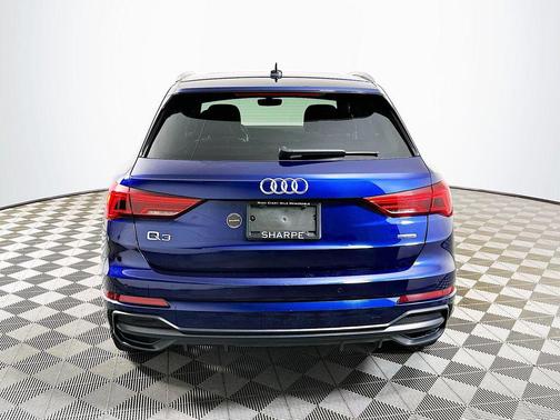 2021 Audi Q3 45 S line Premium