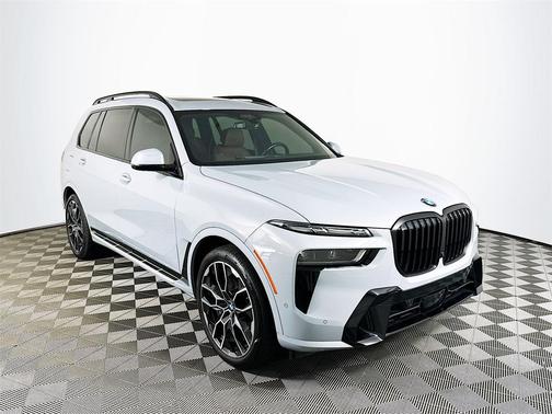 2024 BMW X7 xDrive40i