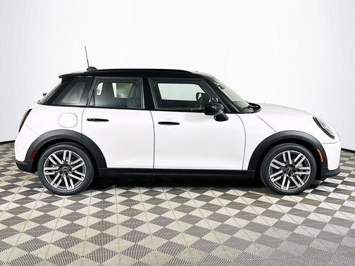 2026 MINI Hardtop Cooper