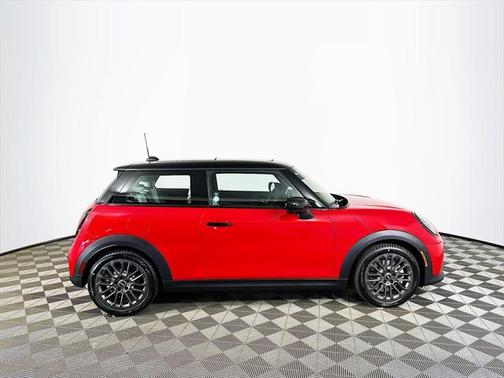 2025 MINI Hardtop Cooper