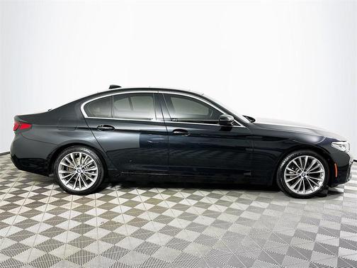 2023 BMW 530 i xDrive