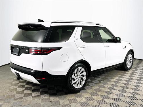 2021 Land Rover Discovery P360 S R-Dynamic
