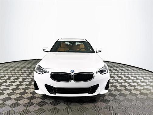 2024 BMW 230 i xDrive