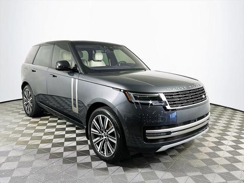 2023 Land Rover Range Rover P440e SE