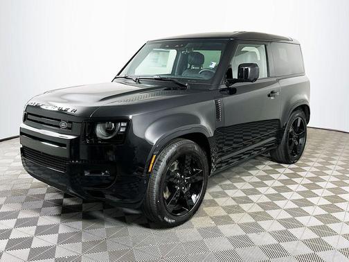 Santorini Black Metallic 2026 Land Rover Defender V8
