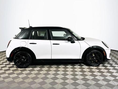 2026 MINI Hardtop Cooper S