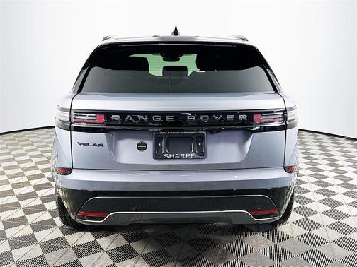 2026 Land Rover Range Rover Velar P250 SE R-Dynamic