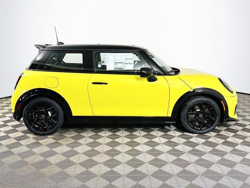 Sunny Side Yellow 2026 MINI Hardtop Cooper S