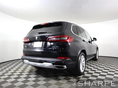 Photo 5 of 27 of 2019 BMW X5 xDrive40i