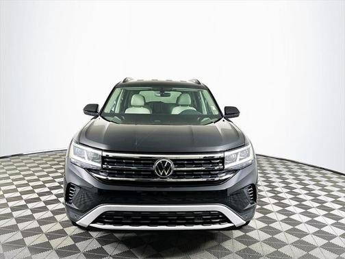 2022 Volkswagen Atlas 3.6L SE w/Technology