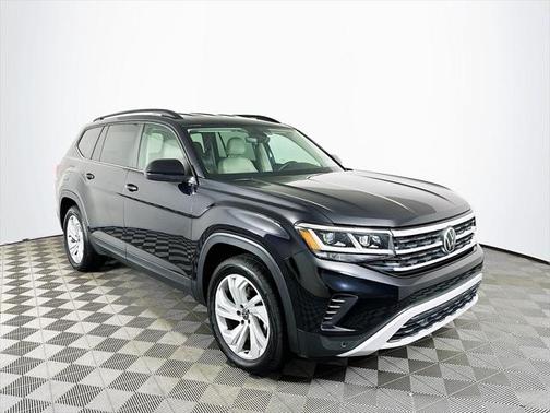 2022 Volkswagen Atlas 3.6L SE w/Technology