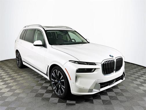 2023 BMW X7 xDrive40i