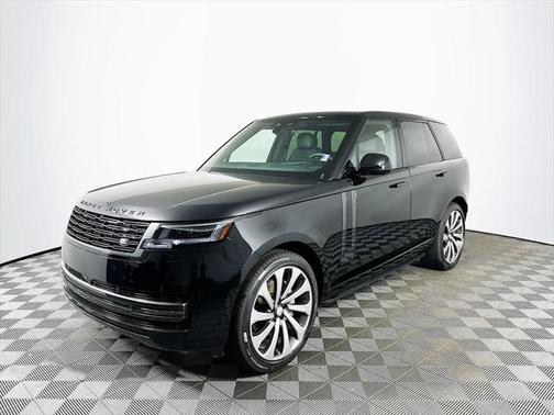 2025 Land Rover Range Rover P400 SE