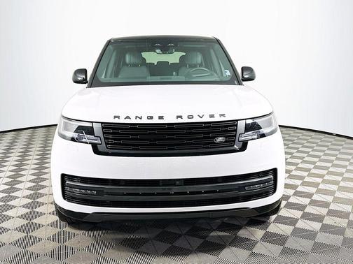Fuji White 2025 Land Rover Range Rover P530 SE 7 Seat