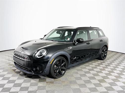 2022 MINI Clubman Cooper S ALL4