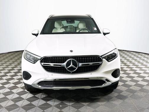 2023 Mercedes-Benz GLC 300 4MATIC